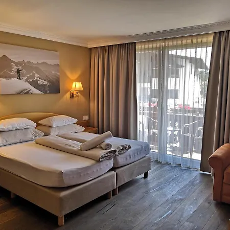 Szálloda Scol Zillertal 4*