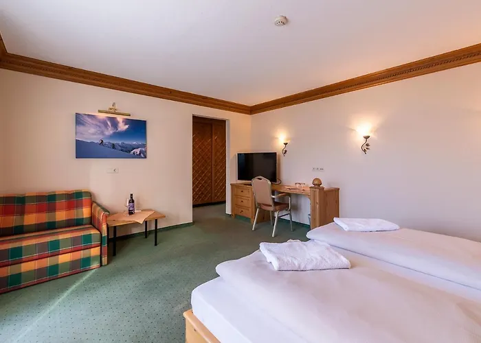 Otel Scol Zillertal Fügen