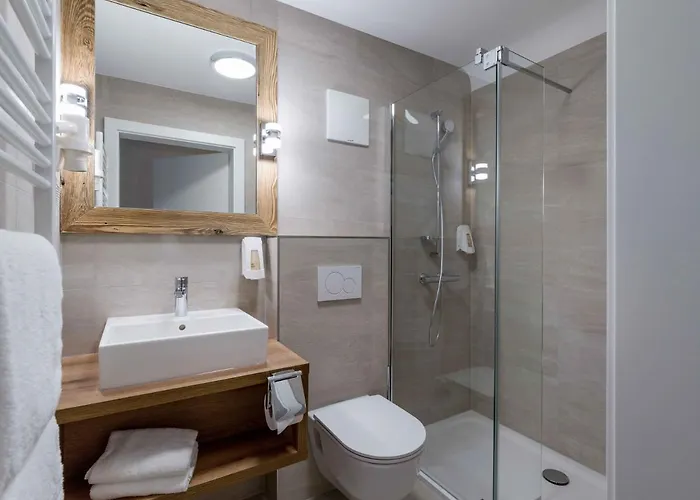 Scol Zillertal Otel Fügen