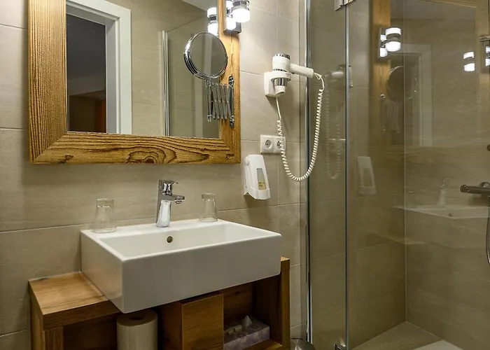 Otel Scol Zillertal Fügen