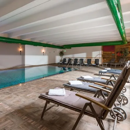 Scol Zillertal Отель